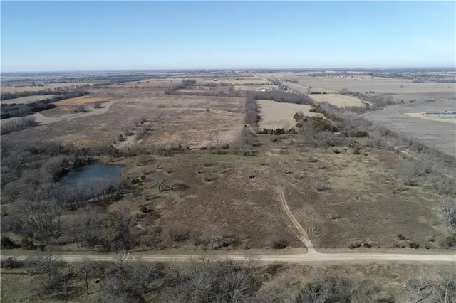 $1,027,700 | 0 South 90th Street, Girard, KS 66743