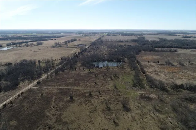 $1,027,700 | 0 South 90th Street, Girard, KS 66743