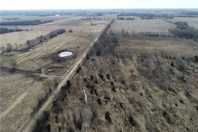 $1,027,700 | 0 South 90th Street, Girard, KS 66743