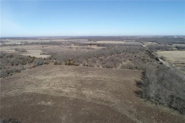 $1,027,700 | 0 South 90th Street, Girard, KS 66743