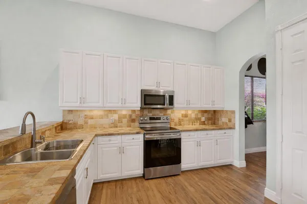 $590,000 | 11024 VÃa Amalfi, Boynton Beach, FL 33437