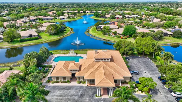 $590,000 | 11024 VÃa Amalfi, Boynton Beach, FL 33437