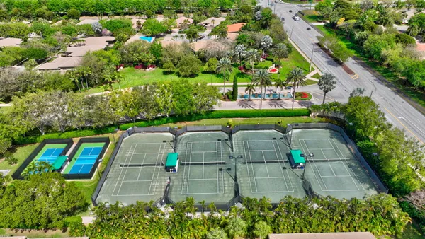 $590,000 | 11024 VÃa Amalfi, Boynton Beach, FL 33437