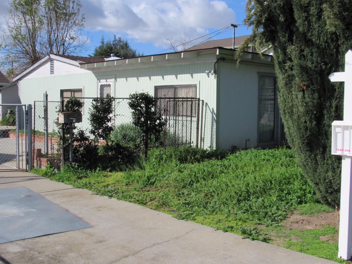 349 Doris Avenue San Jose, CA 95127 - Photo 15 of 23 a front view of a house with garden