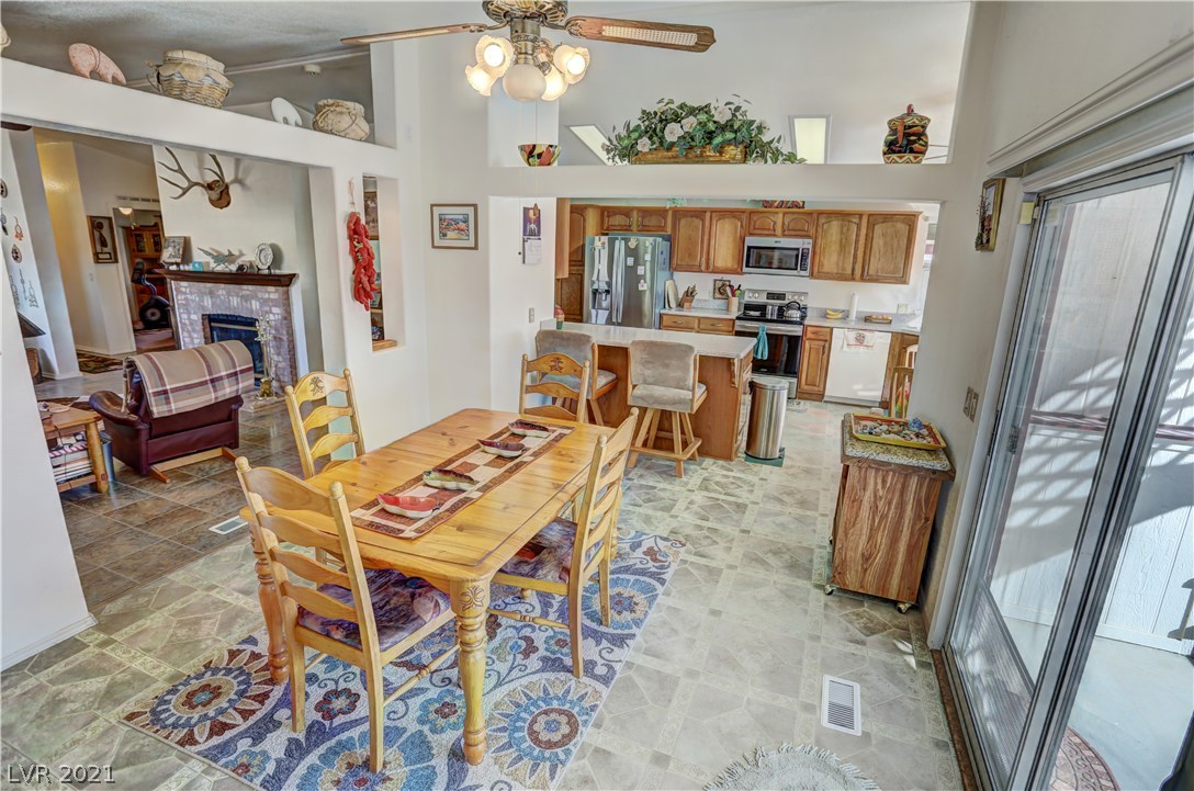 201 Gilmore Road Pahrump, NV 89060 - Photo 28 of 48 Gallery Image 28