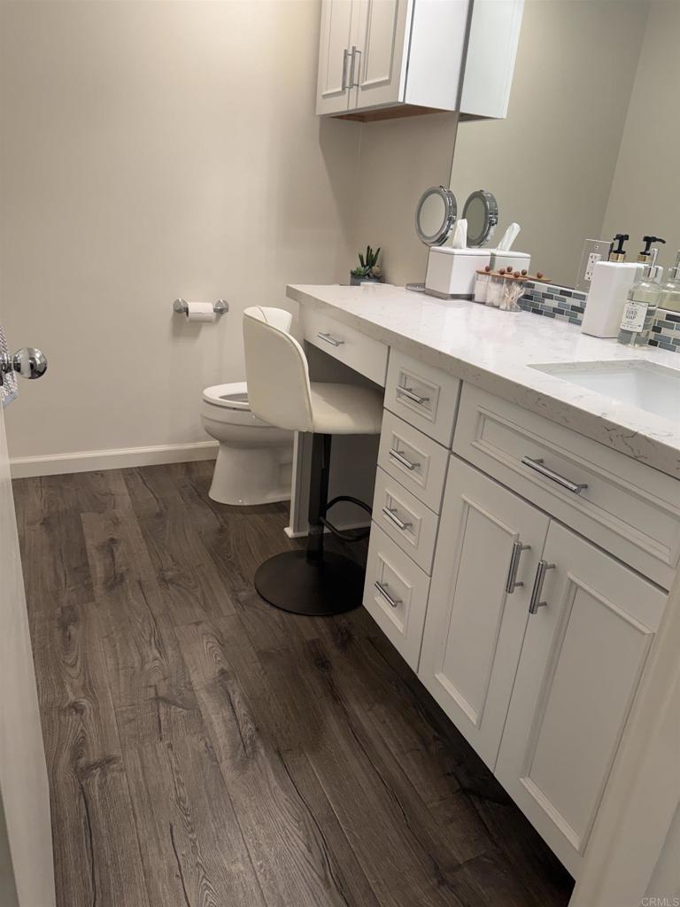 2005 Costa Del Mar Road, Unit 606 Carlsbad, CA 92009 - Photo 21 of 22 half bath off kitchen