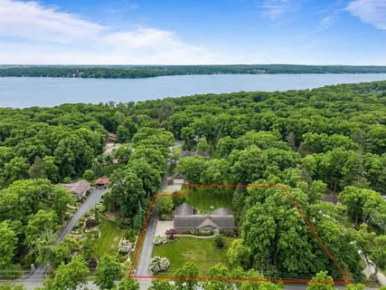 $850,000 | W4387 Laurel Street, Linn, WI 53147