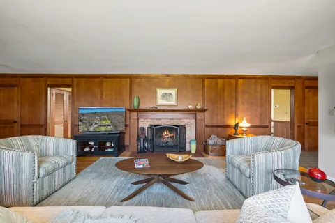 $850,000 | W4387 Laurel Street, Linn, WI 53147