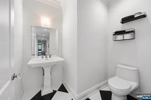 $2,995,000 | 228 Highland Avenue, Montclair, NJ 07043