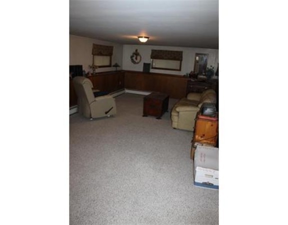 189 Glendale Road Attleboro, MA 02703 - Photo 18 of 30 Gallery Image 18
