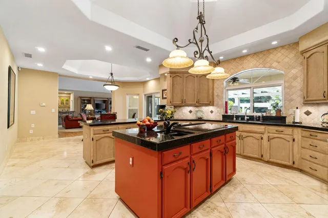 $1,699,900 | 10595 East San Felipe Avenue, Clovis, CA 93619