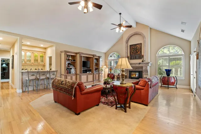 $1,699,900 | 10595 East San Felipe Avenue, Clovis, CA 93619