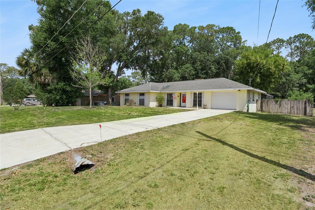 107 Sugar Creek Road Winter Haven, FL 33880 - Photo 3 of 38