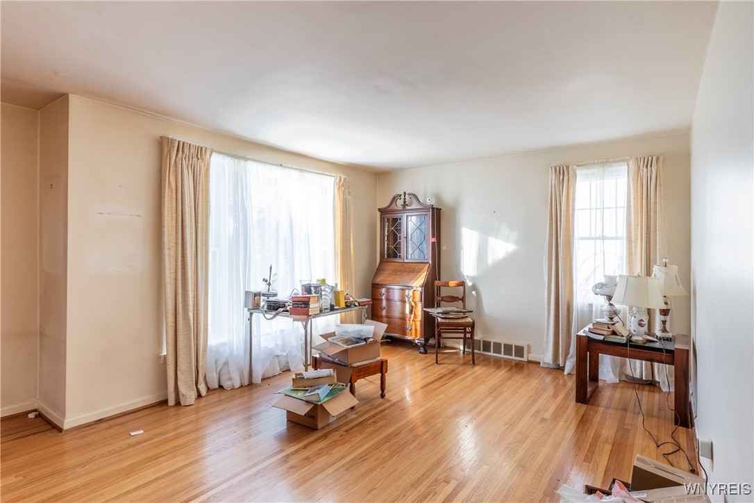 119 Treadwell Road Tonawanda, NY 14150 - Photo 7 of 36