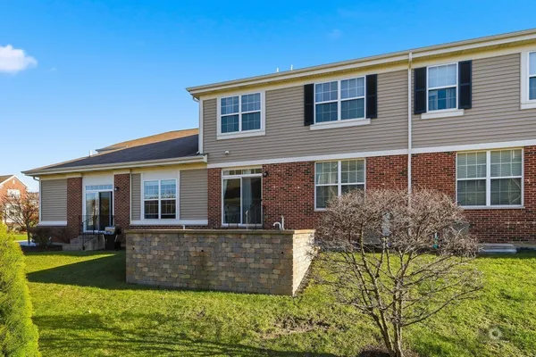 $455,000 | 10616 West 154th Street, Orland Park, IL 60462