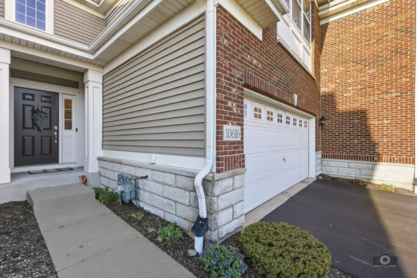 $455,000 | 10616 West 154th Street, Orland Park, IL 60462