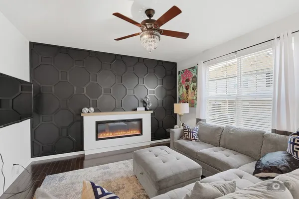 $455,000 | 10616 West 154th Street, Orland Park, IL 60462
