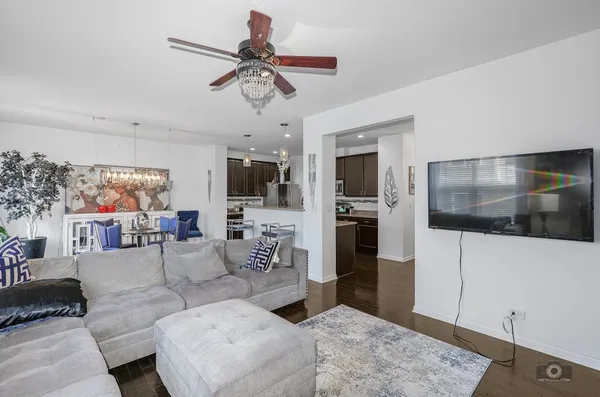 $455,000 | 10616 West 154th Street, Orland Park, IL 60462