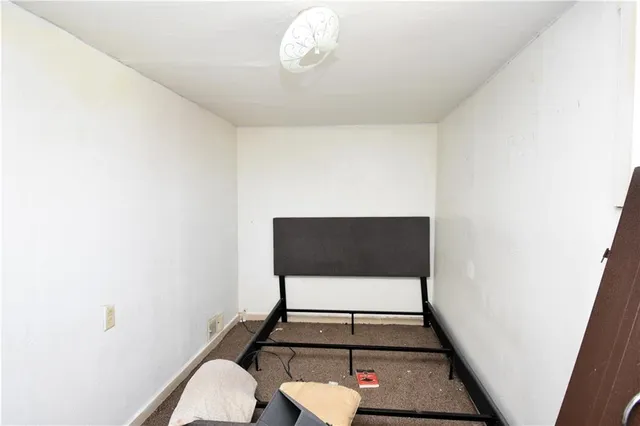 a bathroom with a toilet