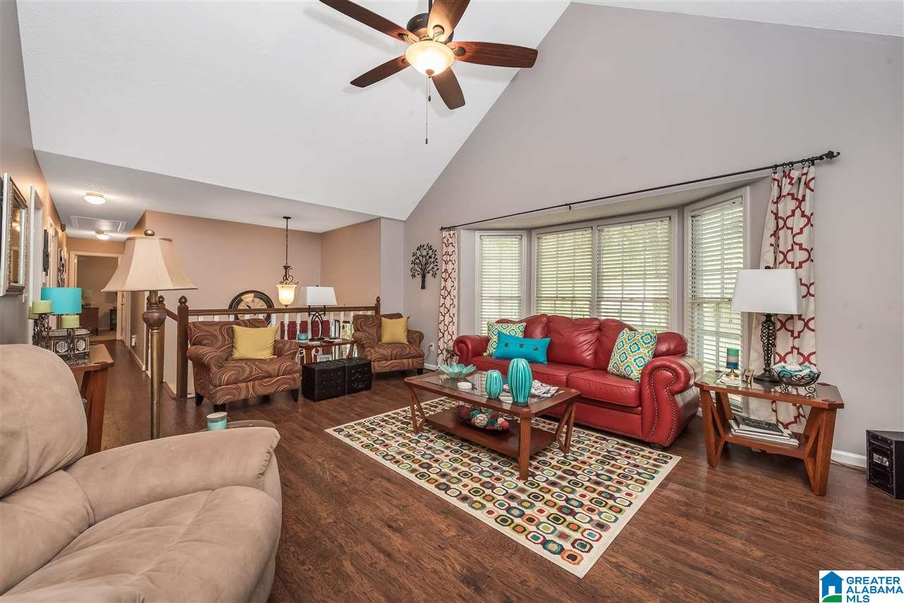 932 Independence Drive Alabaster, AL 35007 - Photo 3 of 24