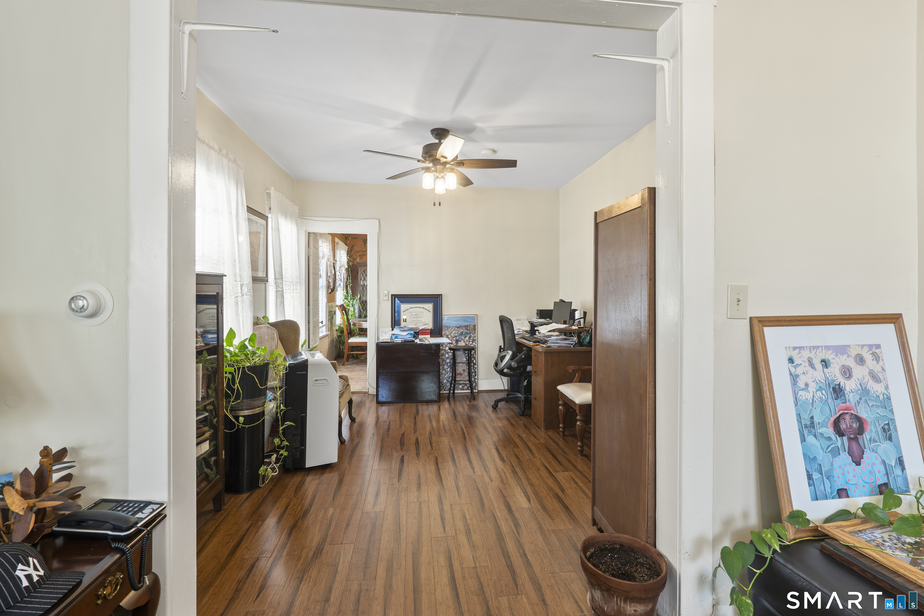 181 Butler Street Hamden, CT 06511 - Photo 4 of 27 Gallery Image 4