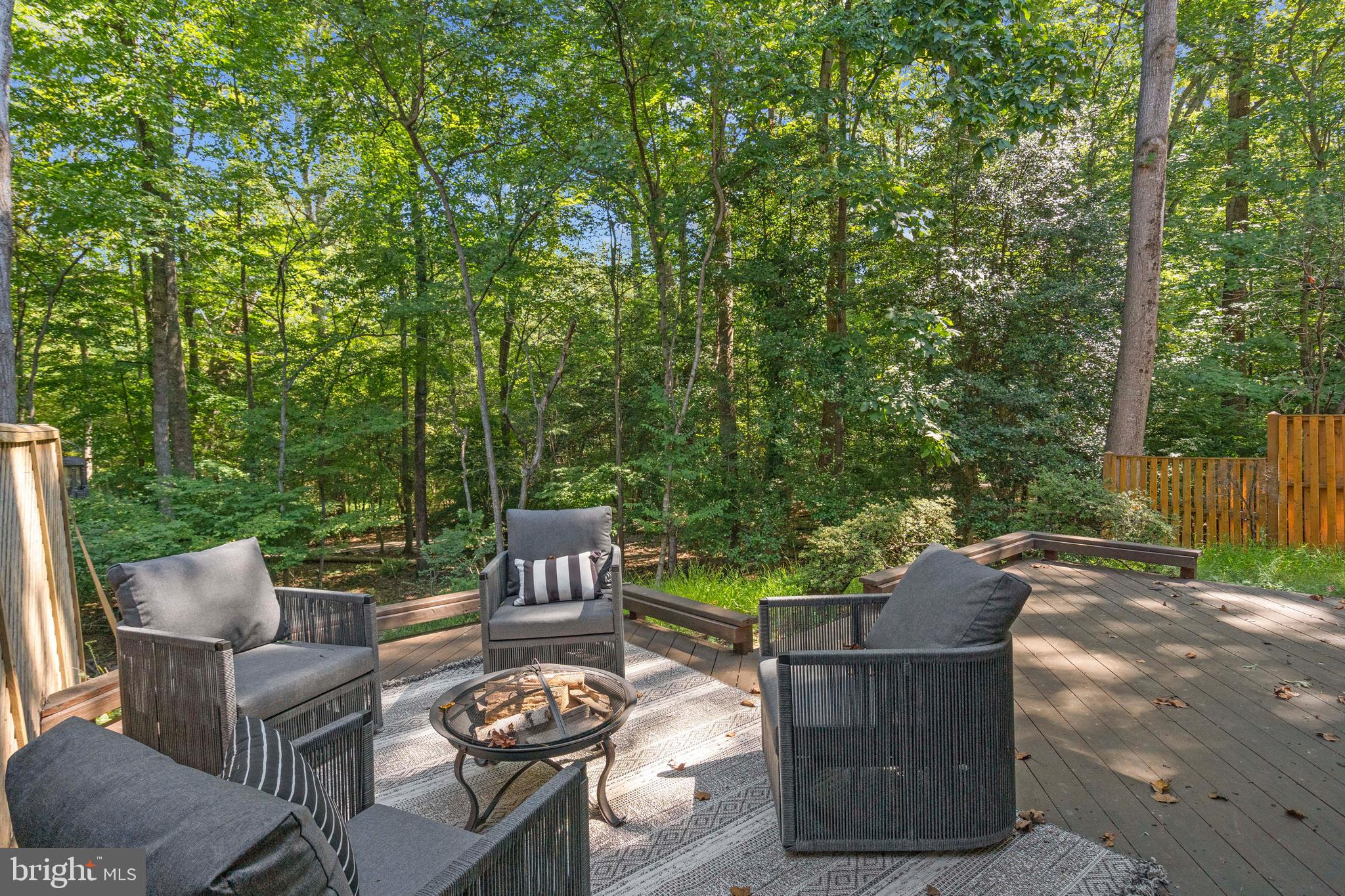 2323 Middle Creek Lane Reston, VA 20191 - Photo 38 of 42 back deck