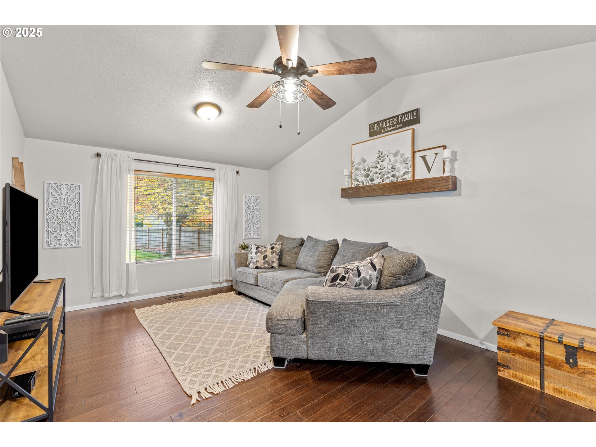 3019 Brooke Street Forest Grove, OR 97116 - Photo 3 of 34 a living room with furniture and a window