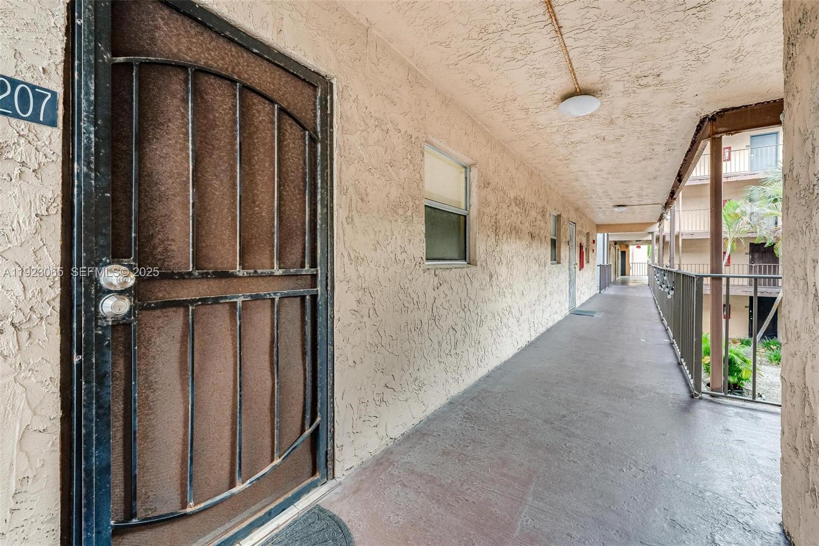 2840 Somerset Drive, Unit 207M Lauderdale Lakes, FL 33311 - Photo 24 of 25