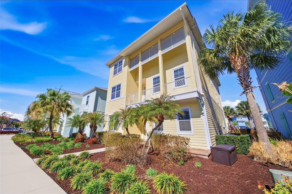 8017 Surf Street Kissimmee, FL 34747 - Photo 2 of 64