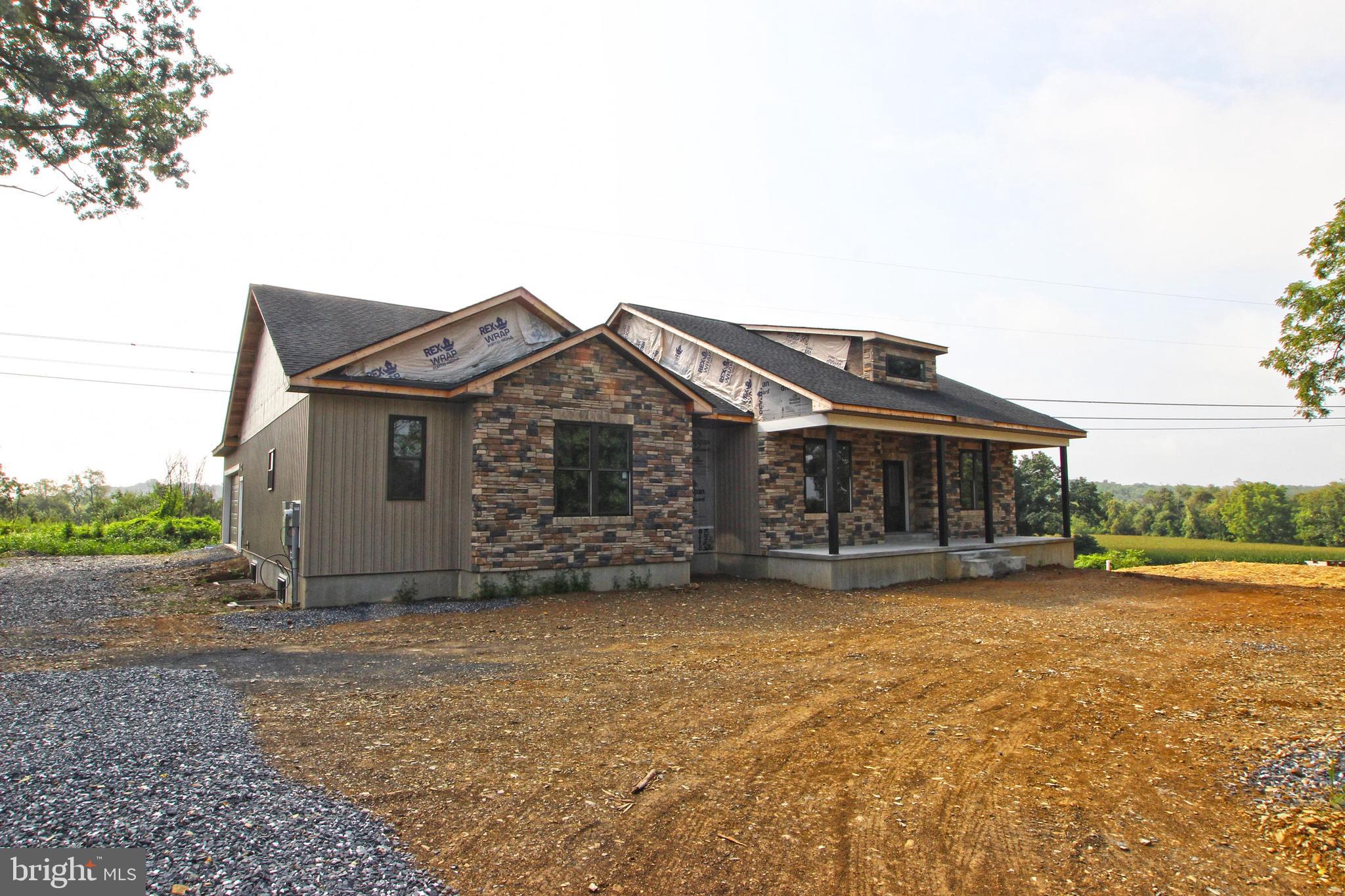 2979 Buck Road Bath, PA 18014 - Photo 4 of 34 Gallery Image 4