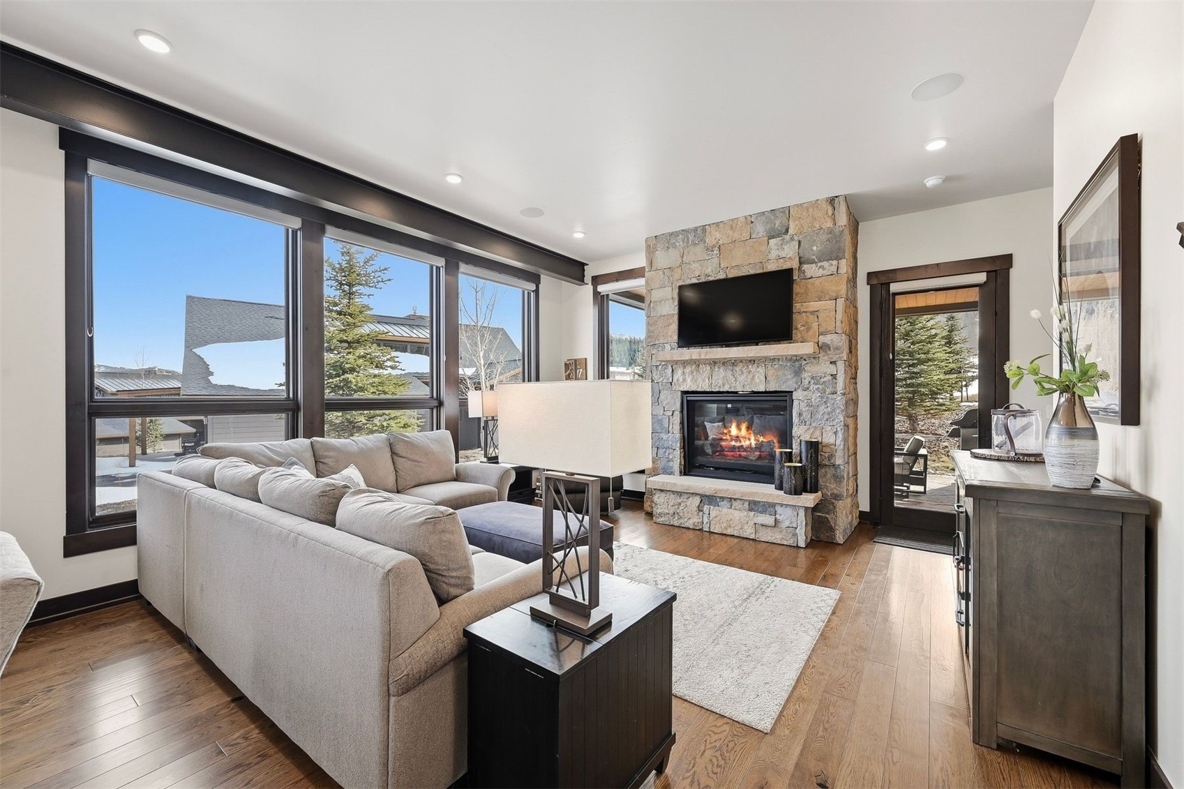 20 East Benjamin Point Silverthorne, CO 80498 - Photo 17 of 50