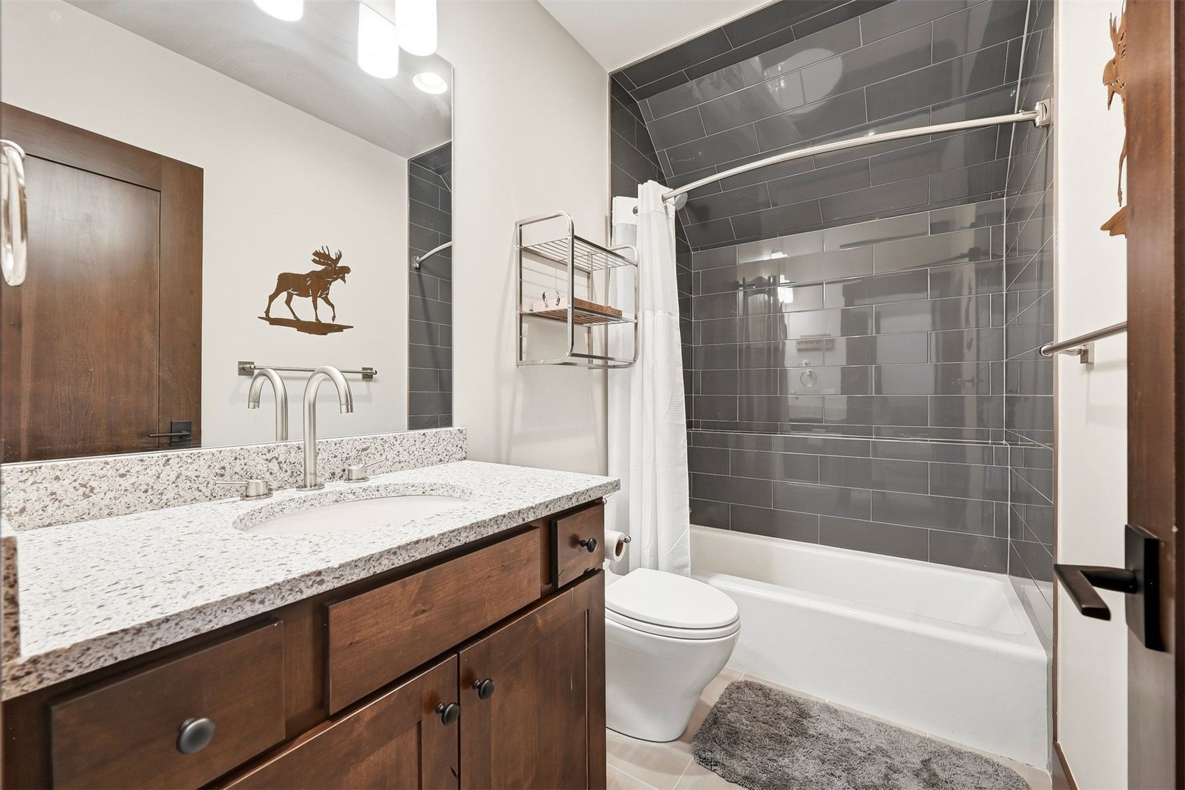 20 East Benjamin Point Silverthorne, CO 80498 - Photo 28 of 50 Guest Bathroom