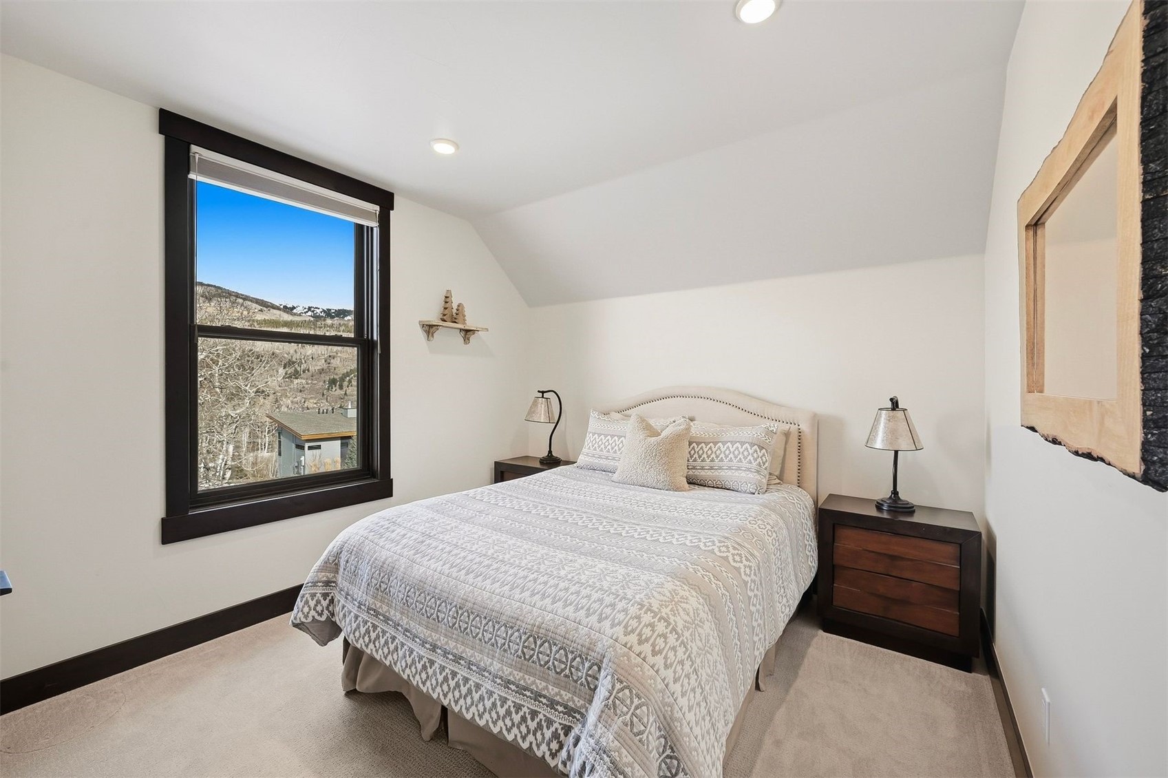 20 East Benjamin Point Silverthorne, CO 80498 - Photo 29 of 50 Guest bedroom