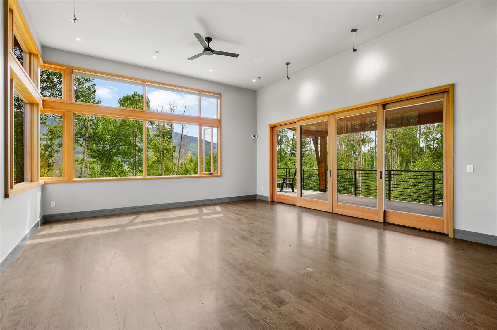 20 East Benjamin Point Silverthorne, CO 80498 - Photo 44 of 50 Aspen House