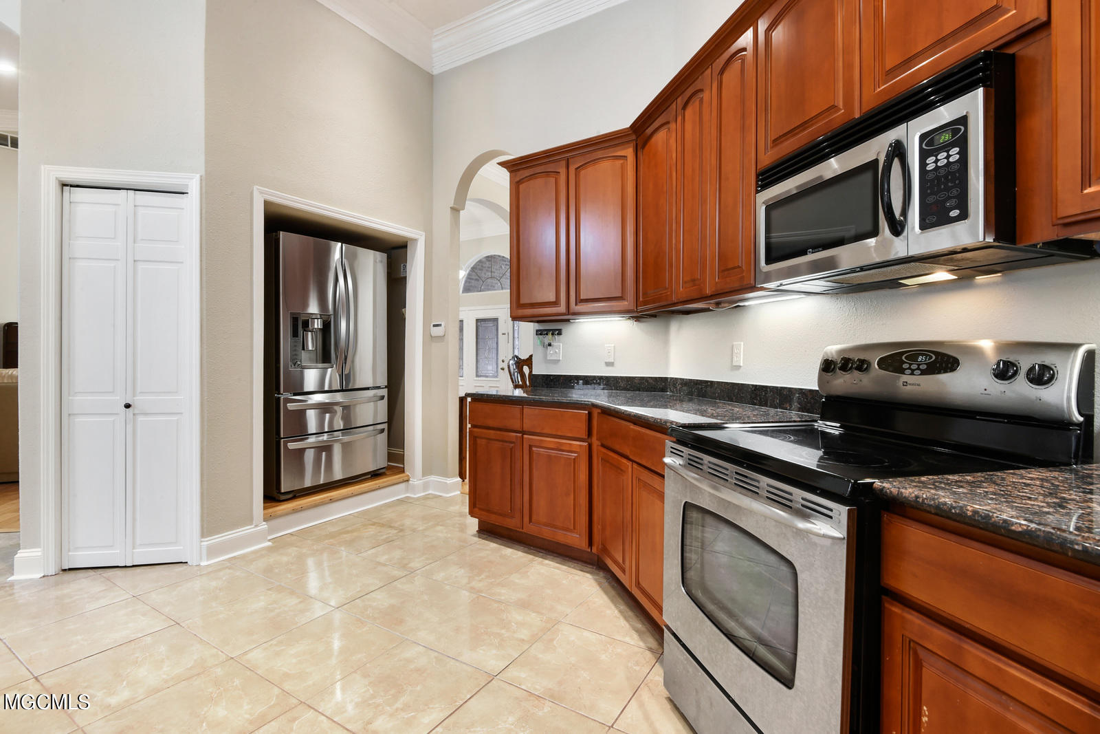 2298 Rue Maison Biloxi, MS 39532 - Photo 8 of 24 009_1600x1067_mls_1600x1067