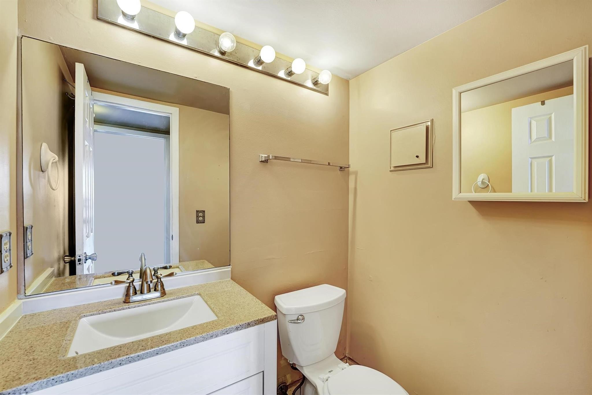 3046 Guilford C, Unit 3046 Boca Raton, FL 33434 - Photo 14 of 30 Photo 14