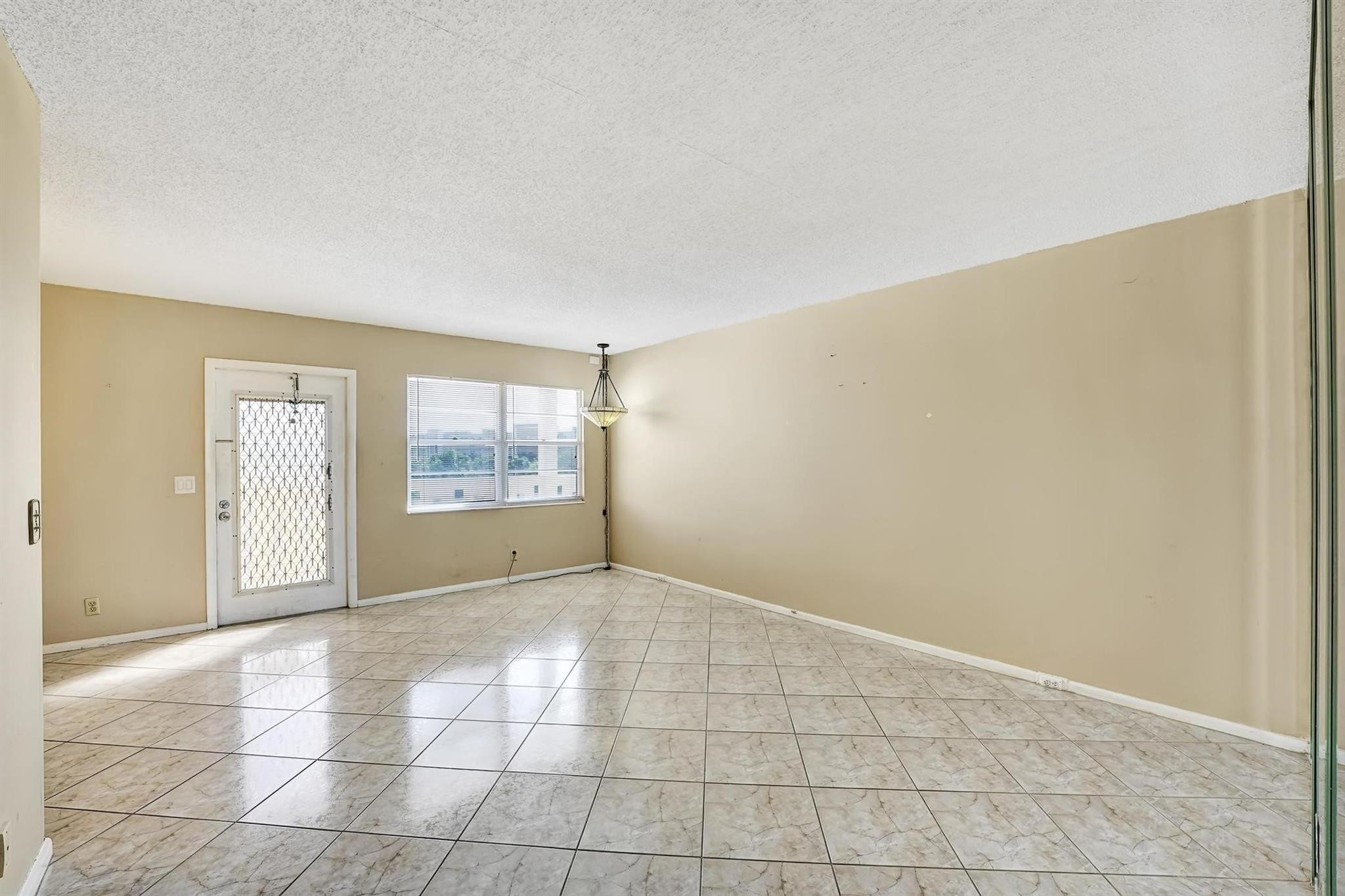 3046 Guilford C, Unit 3046 Boca Raton, FL 33434 - Photo 5 of 30 Photo 5