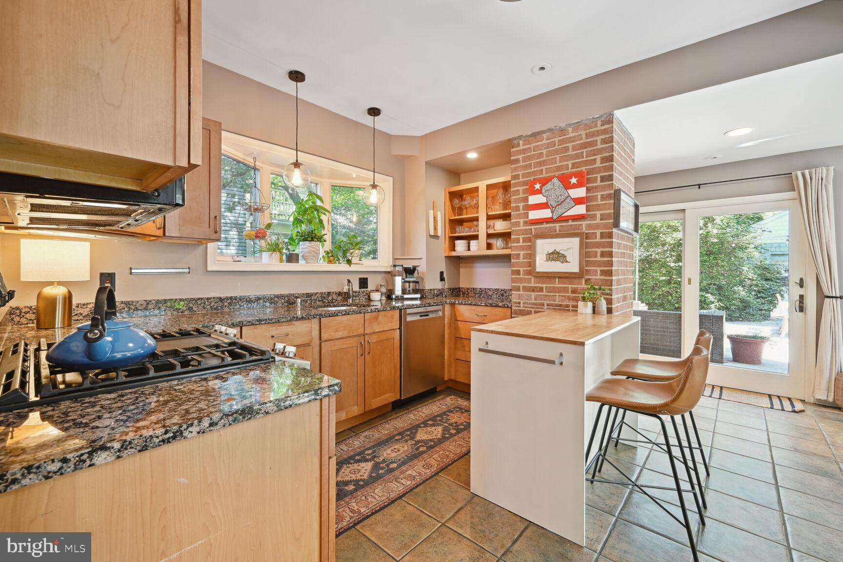 737 Thayer Avenue Silver Spring, MD 20910 - Photo 12 of 34 Kitchen