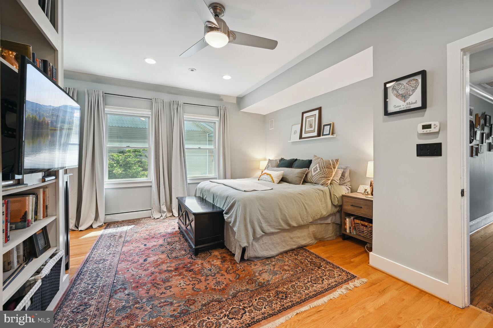 737 Thayer Avenue Silver Spring, MD 20910 - Photo 16 of 34 Oversized Primary Bedroom