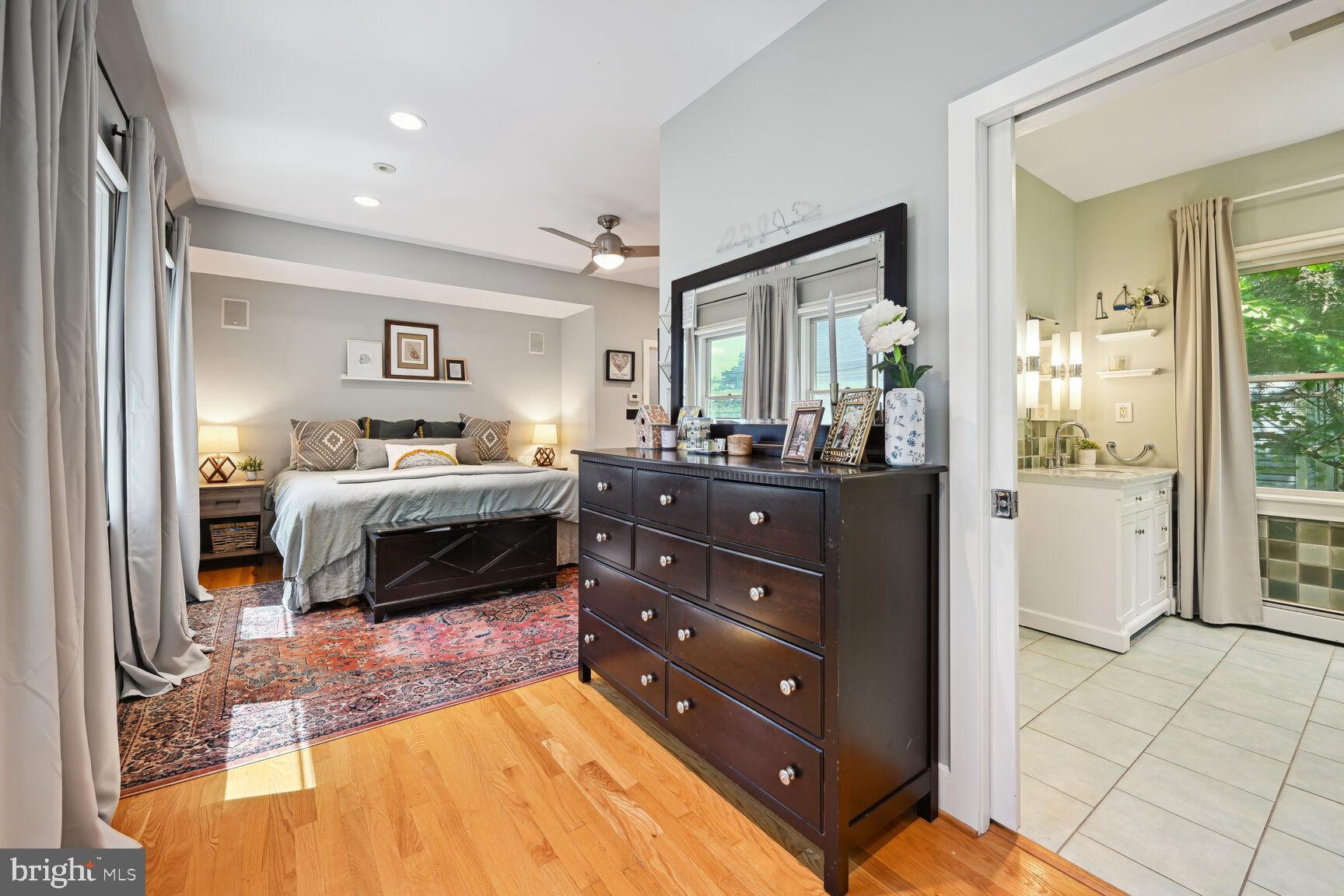 737 Thayer Avenue Silver Spring, MD 20910 - Photo 19 of 34 Oversized Primary Bedroom