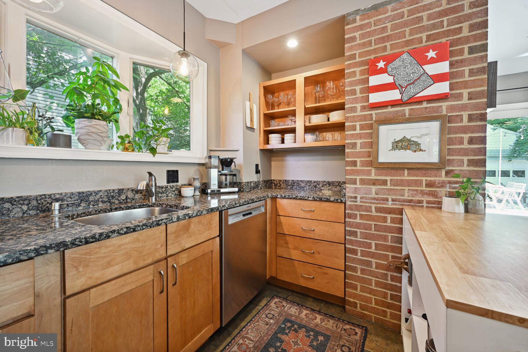 737 Thayer Avenue Silver Spring, MD 20910 - Photo 10 of 34 Kitchen