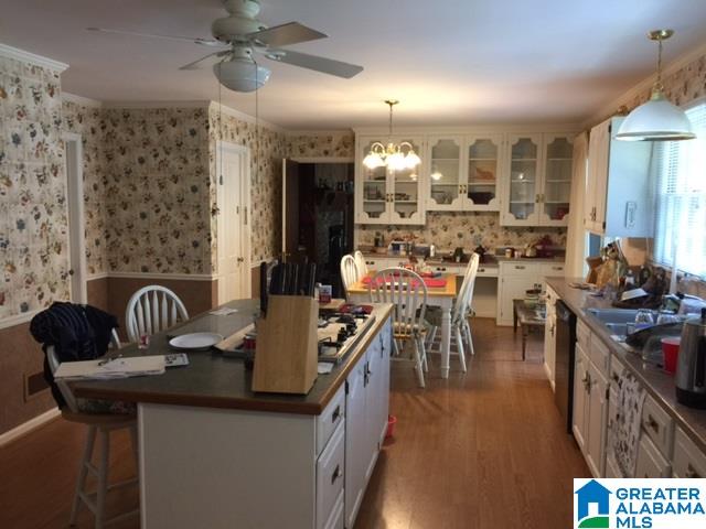 312 Wildwood Road Anniston, AL 36207 - Photo 2 of 37