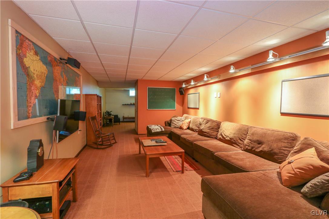 4463 Vera Cruz Road Center Valley, PA 18034 - Photo 33 of 48 Gallery Image 33