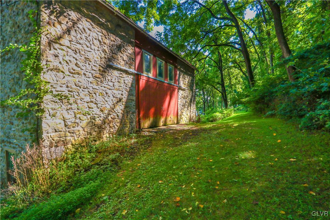 4463 Vera Cruz Road Center Valley, PA 18034 - Photo 37 of 48 Gallery Image 37