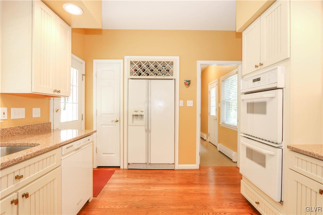 4463 Vera Cruz Road Center Valley, PA 18034 - Photo 9 of 48 Gallery Image 9