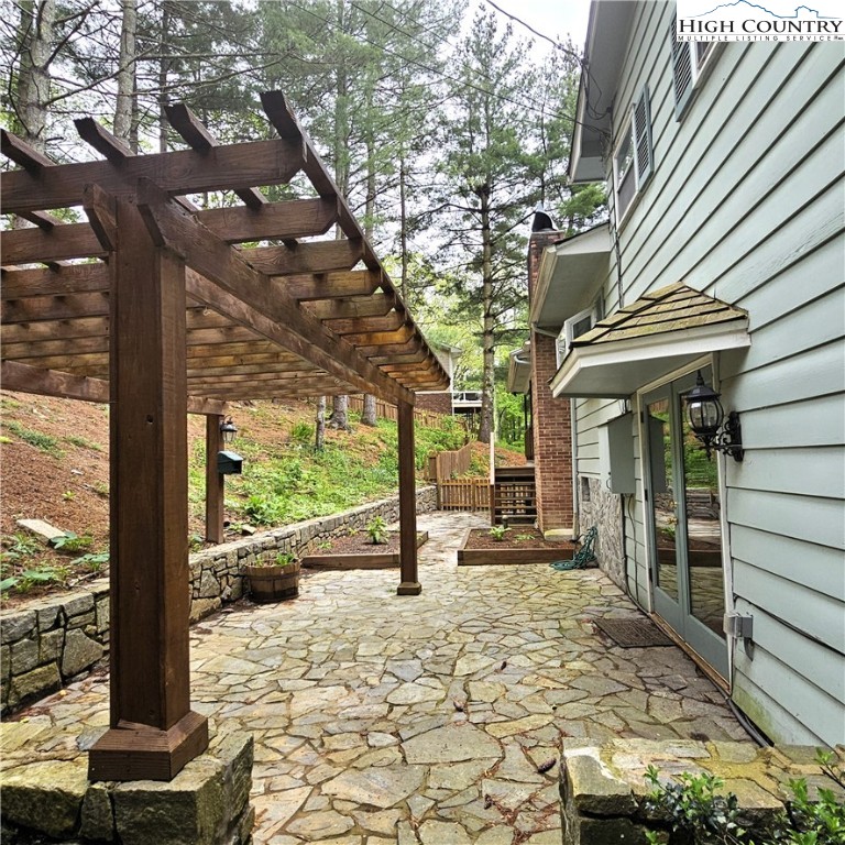 139 Charles Street Boone, NC 28607 - Photo 46 of 49 a view of a pathway with a tree