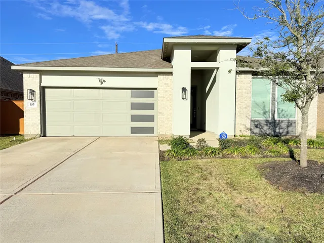 $3,100 | 105 Aurora Springs Drive, Katy, TX 77493
