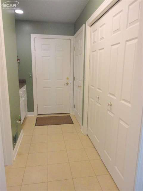 8318 Cook Road Swartz Creek, MI 48473 - Photo 23 of 50 20439940-22.JPG