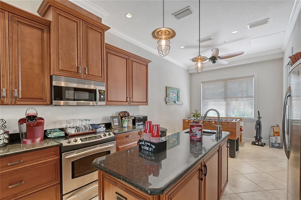 467 Canal Road, Unit 467 Sarasota, FL 34242 - Photo 13 of 60