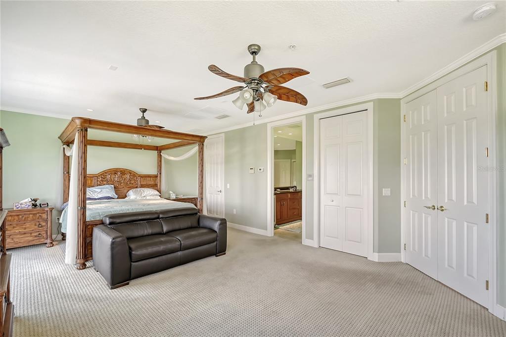 467 Canal Road, Unit 467 Sarasota, FL 34242 - Photo 27 of 60